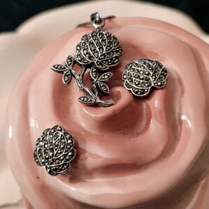VTG Style Marcasite & 925 SS Rose Design Jewelry Set by JC Jewelry Concepts